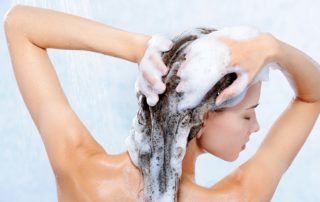 cómo lavarse el pelo